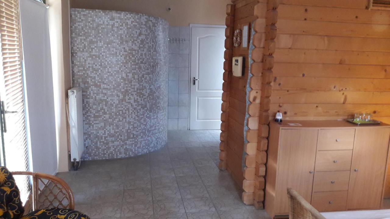 Szalay Villa Veszprém Exterior foto